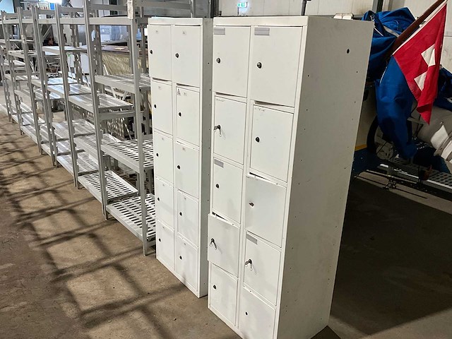 Lockerkast (2x) - afbeelding 1 van  3