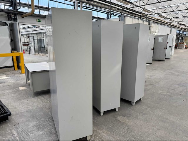 Lockerkast (3x) - afbeelding 2 van  2
