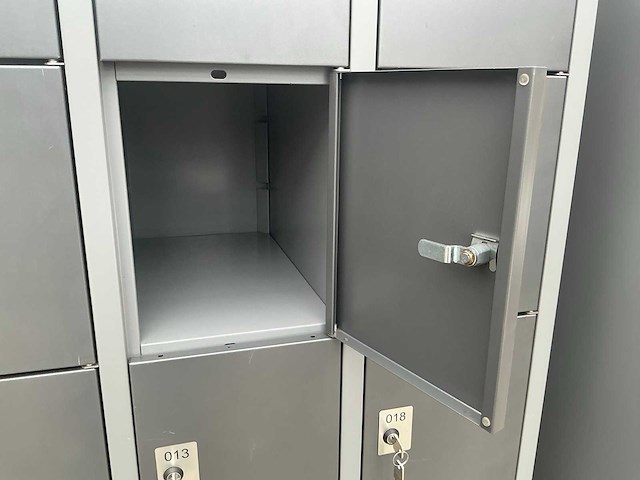 Lockerkast (3x) - afbeelding 9 van  9