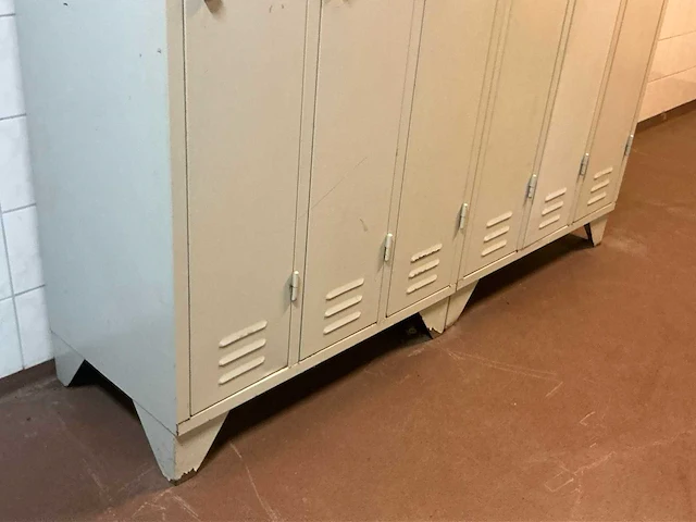 Lockerkast (3x) - afbeelding 4 van  7