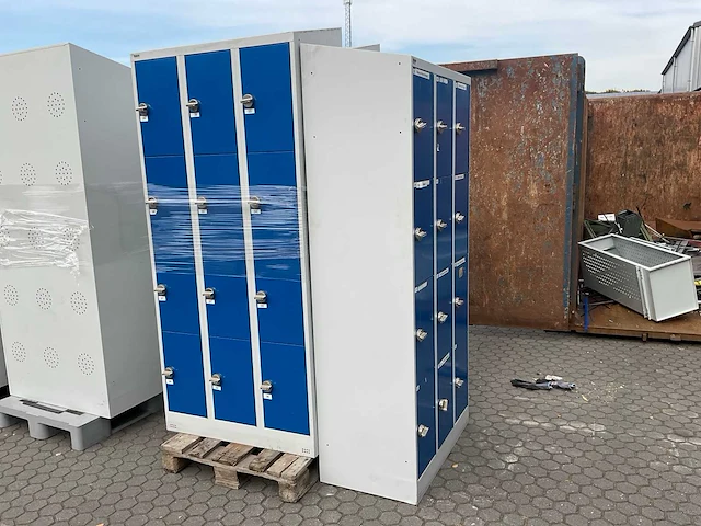 Lockerkast (3x) - afbeelding 1 van  3
