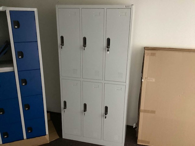 Lockerkast 6 deuren - afbeelding 2 van  3