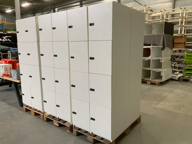 Lockerkast (6x) - afbeelding 1 van  4