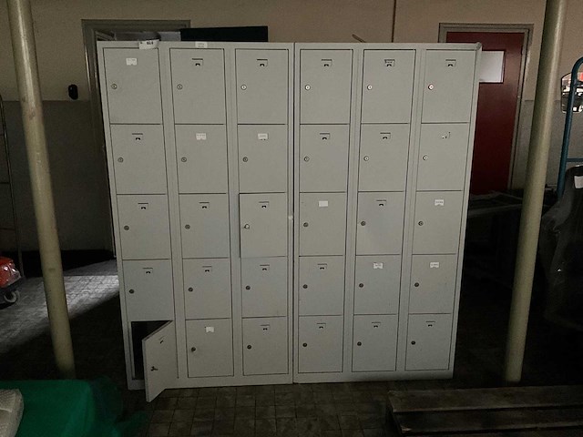 Lockerkast 90x60x180cm (2x) - afbeelding 1 van  1