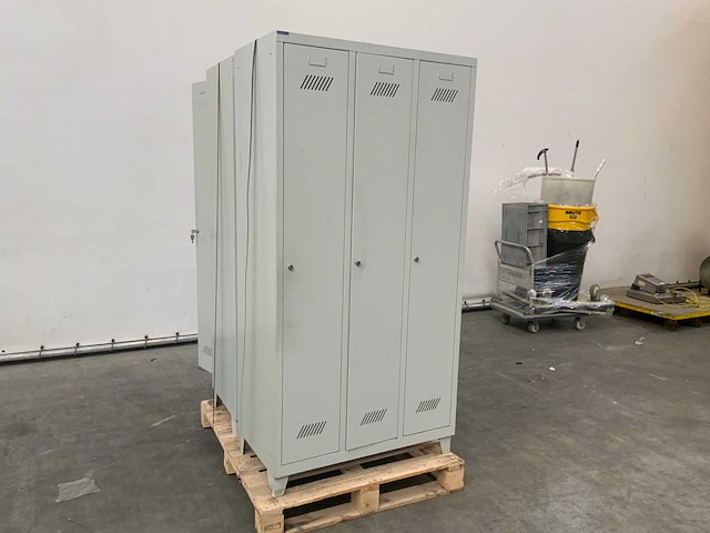 Lockerkast 930x500x1850mm - afbeelding 1 van  6