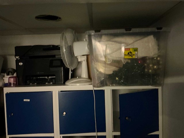 Lockerkast en diversen - afbeelding 2 van  7