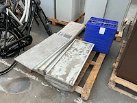 Lockerkast en legborden