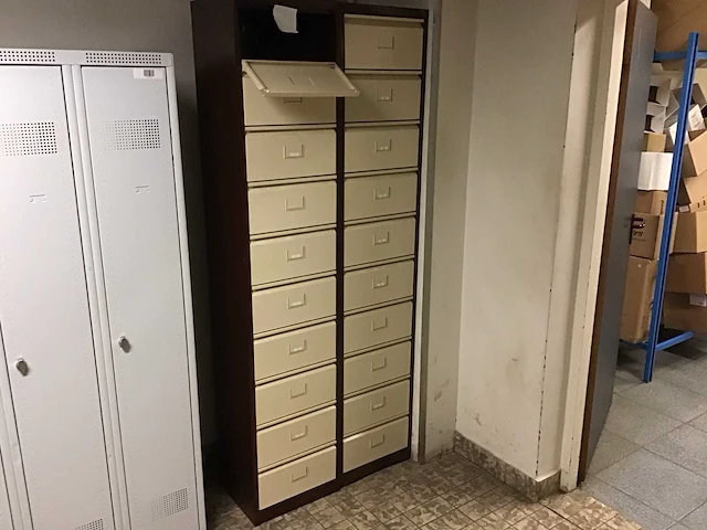 Lockerkast voor schoenen (2x) - afbeelding 2 van  5