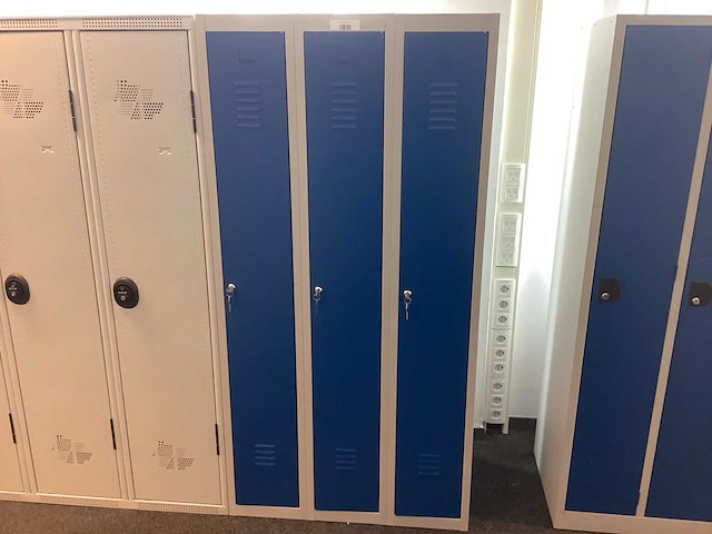 Lockerkast - afbeelding 1 van  3