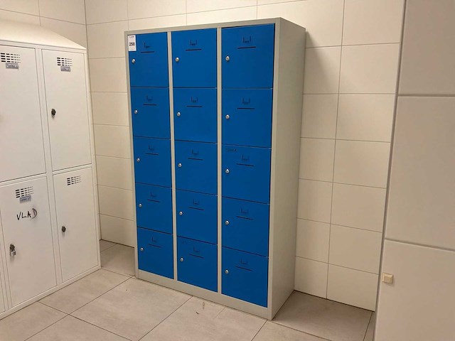 Lockerkast - afbeelding 1 van  2