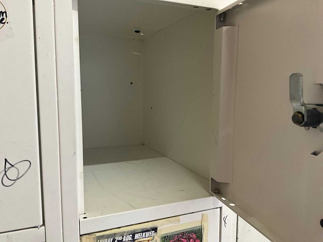 Lockerkast - afbeelding 2 van  3
