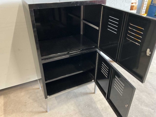 Lockerkast - afbeelding 2 van  2