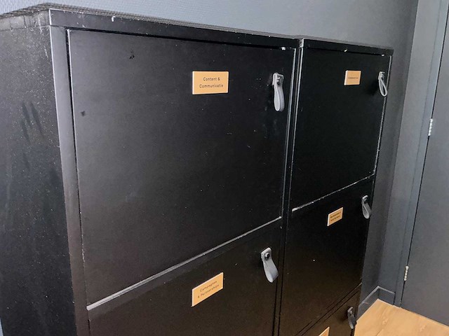 Lockerkast - afbeelding 2 van  4
