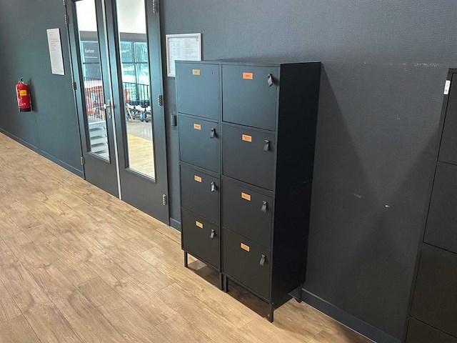 Lockerkast - afbeelding 1 van  4