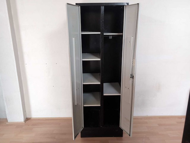 Lockerkast - afbeelding 3 van  3