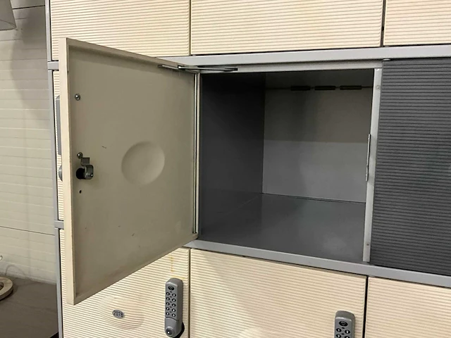 Lockerkast - afbeelding 4 van  6