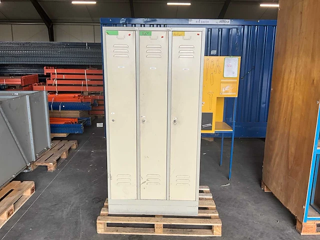 Lockerkast - afbeelding 1 van  3