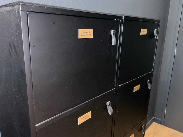 Lockerkast - afbeelding 2 van  4