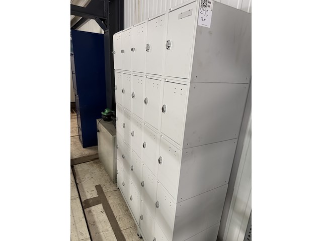 Lockerkast - afbeelding 1 van  4