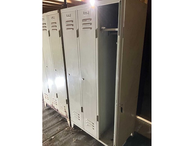 Lockerkasten (2x) - afbeelding 3 van  3