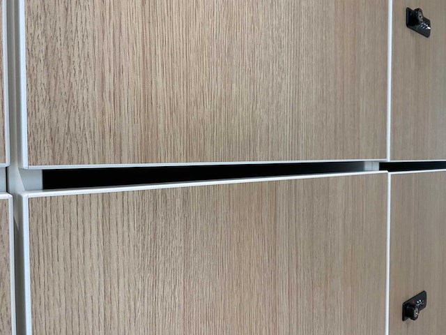 Lockerwand/ postvakken 25-deurs - met sleutel - afbeelding 5 van  14