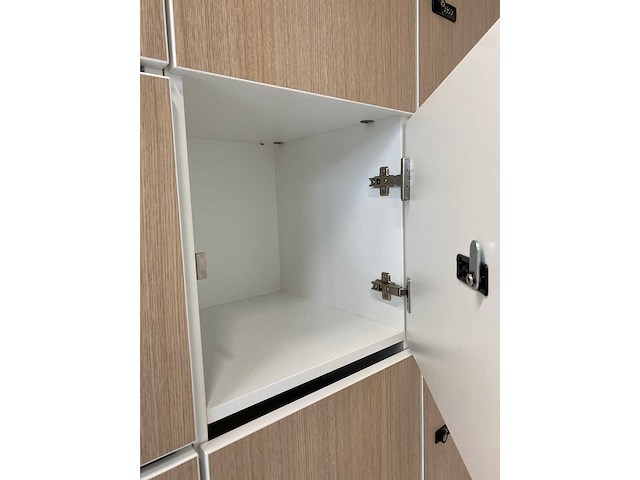 Lockerwand/ postvakken 25-deurs - met sleutel - afbeelding 6 van  14