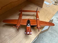 Lockheed p-38 lightning houten modelvliegtuig - afbeelding 3 van  7