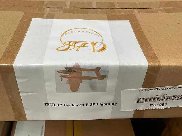 Lockheed p-38 lightning houten modelvliegtuig - afbeelding 7 van  7