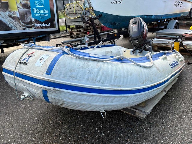 Lodestar rubberboot met buitenboordmotor - afbeelding 1 van  17