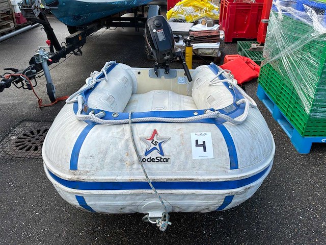 Lodestar rubberboot met buitenboordmotor - afbeelding 10 van  17