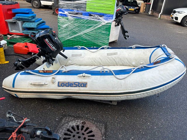 Lodestar rubberboot met buitenboordmotor - afbeelding 12 van  17