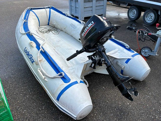 Lodestar rubberboot met buitenboordmotor - afbeelding 14 van  17