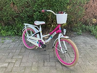 Loekie granny meisjesfiets