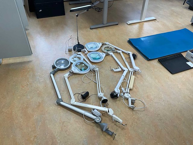 Loeplamp (7x) - afbeelding 1 van  6