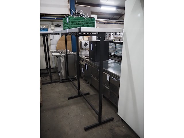 Loggere metaalwerken - afbeelding 1 van  5