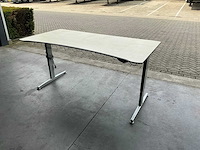 Logicdata electrische bureautafel 180x90 cm - afbeelding 1 van  12