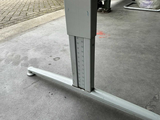 Logicdata electrische bureautafel 180x90 cm - afbeelding 12 van  12