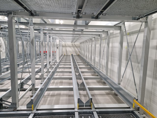 Logiqs b.v. / agv international - afbeelding 19 van  41