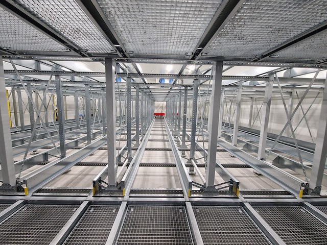 Logiqs b.v. / agv international - afbeelding 20 van  41