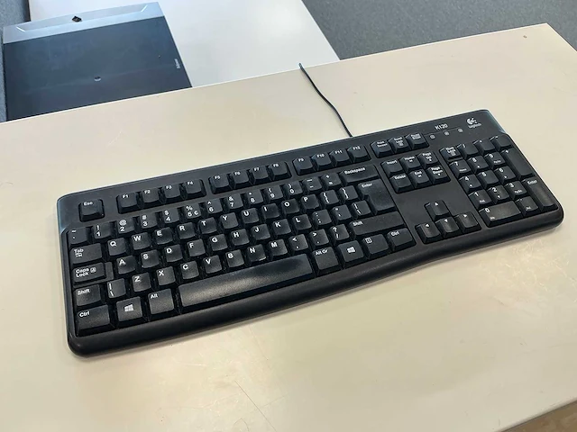 Logitech - k120 - toetsenbord (2x) - afbeelding 1 van  2