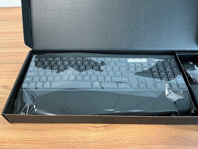 Logitech - mk850 - toetsenbord en muis - afbeelding 3 van  7