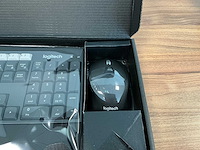 Logitech - mk850 - toetsenbord en muis - afbeelding 4 van  7