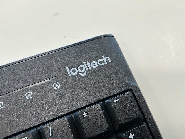 Logitech - toetsenbord (4x) - afbeelding 2 van  2