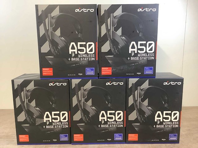 Logitech a50 astro headset (5x) - afbeelding 1 van  5