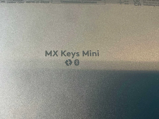 Logitech mx keys mini draadloos toetsenbord - afbeelding 4 van  6