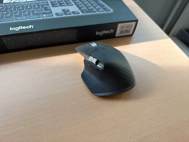 Logitech mx keys s keyboard (inclusief bijpassende muis) - afbeelding 2 van  2