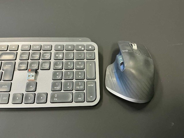 Logitech mx keys toetsenbord en muis - afbeelding 3 van  4