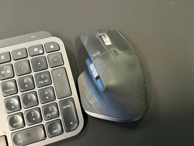 Logitech mx keys toetsenbord en muis - afbeelding 4 van  4