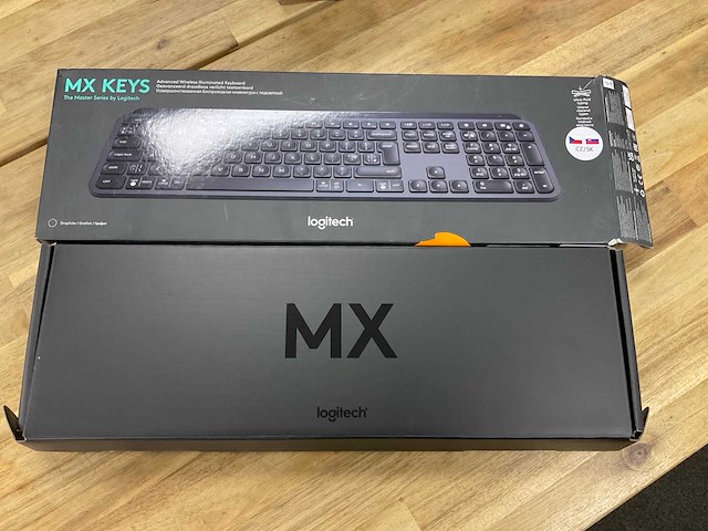 Logitech mx keys toetsenbord - afbeelding 1 van  3