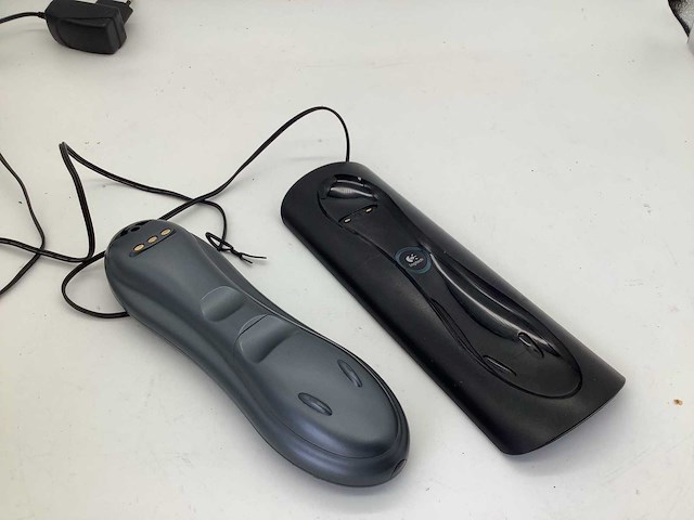 Logitech universele luxe afstandsbediening computeronderdeel - afbeelding 7 van  7